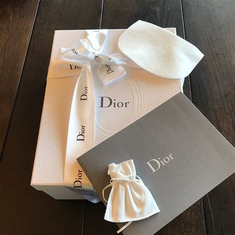 dior eco shipping box|dior wrapping paper.